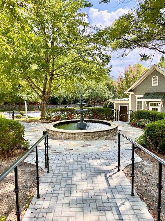4100 Paces Walk, Atlanta GA  30339-1803 exterior