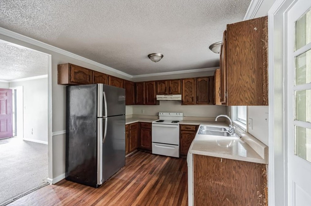 121 Mark Twain Cir, Athens GA  30605-3659 exterior