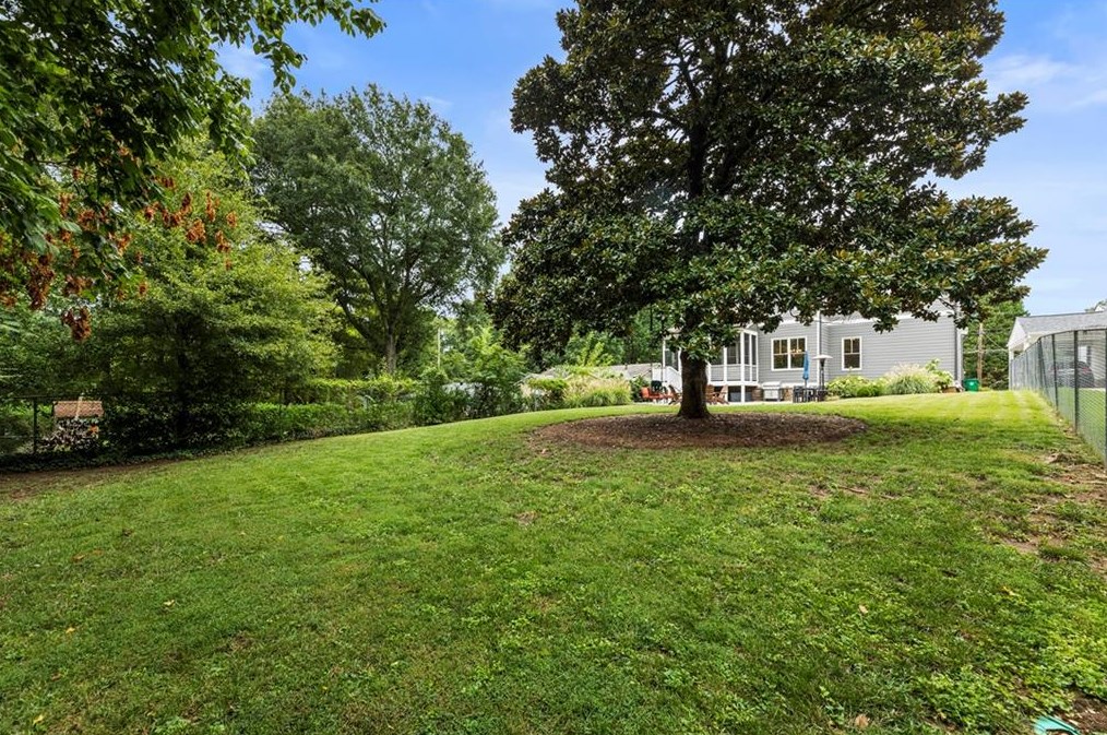 1124 Ralph Rd, Atlanta GA 30324-4624 exterior