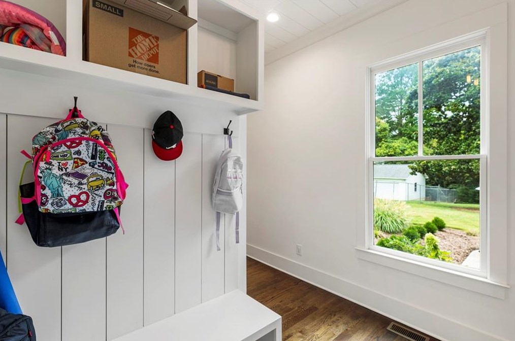 1124 Ralph Rd, Atlanta GA 30324-4624 exterior