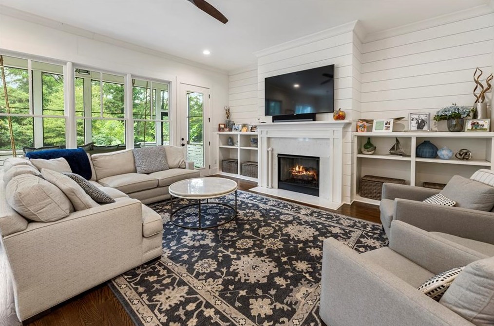 1124 Ralph Rd, Atlanta GA 30324-4624 exterior