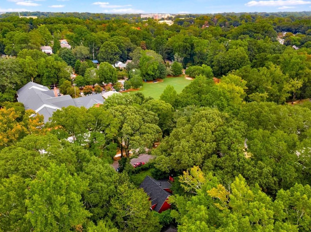 608 Avery St, Decatur GA  30030-3811 exterior