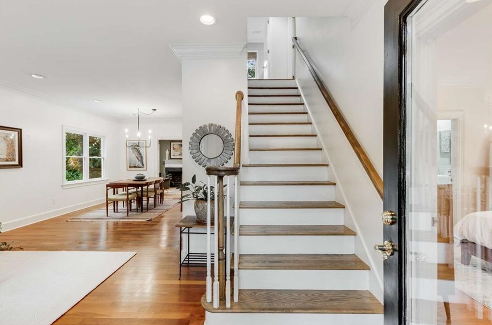 608 Avery St, Decatur GA  30030-3811 exterior