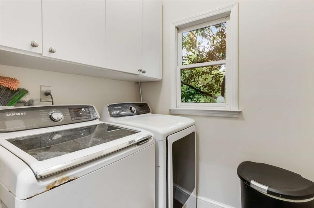 608 Avery St, Decatur GA  30030-3811 exterior