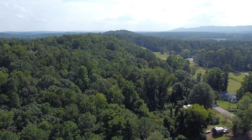 237 Hall Memorial Rd, Calhoun GA 30701-8354 exterior