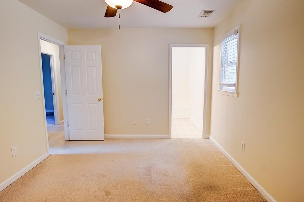 237 Hall Memorial Rd, Calhoun GA 30701-8354 exterior