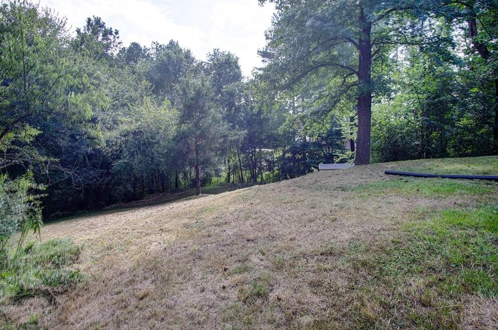 237 Hall Memorial Rd, Calhoun GA 30701-8354 exterior