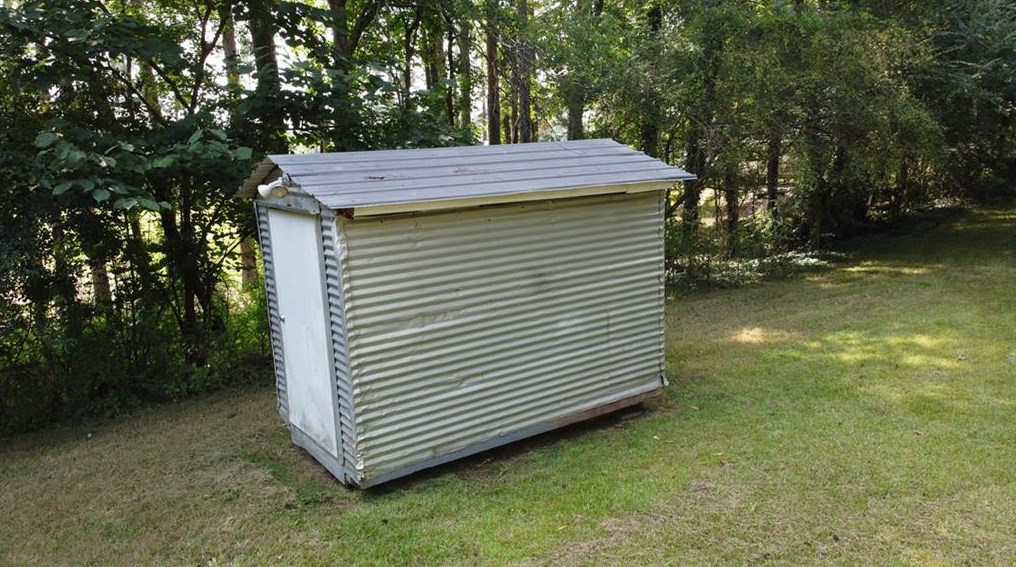 237 Hall Memorial Rd, Calhoun GA 30701-8354 exterior