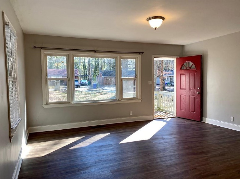 2211 Lilac Ln, Decatur GA  30032-5241 exterior