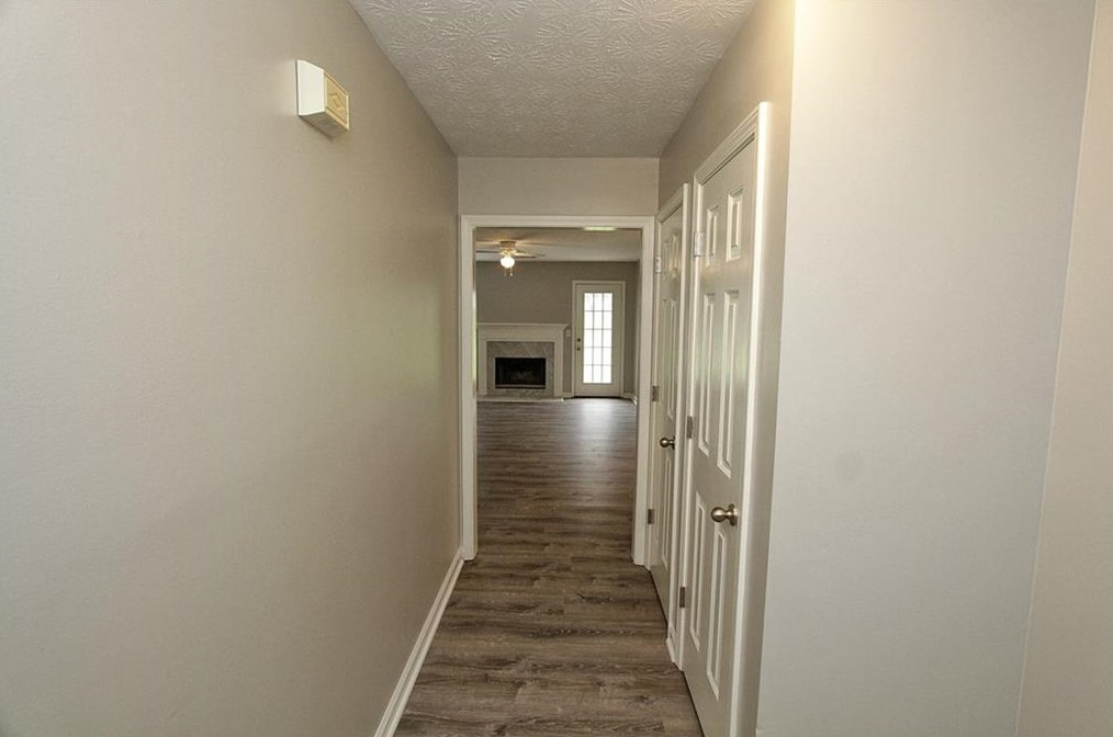 1505 Jamestown Dr, Auburn, GA 30011