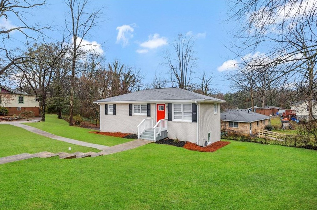 869 Capitol View Ave Nw, Atlanta, GA 30318