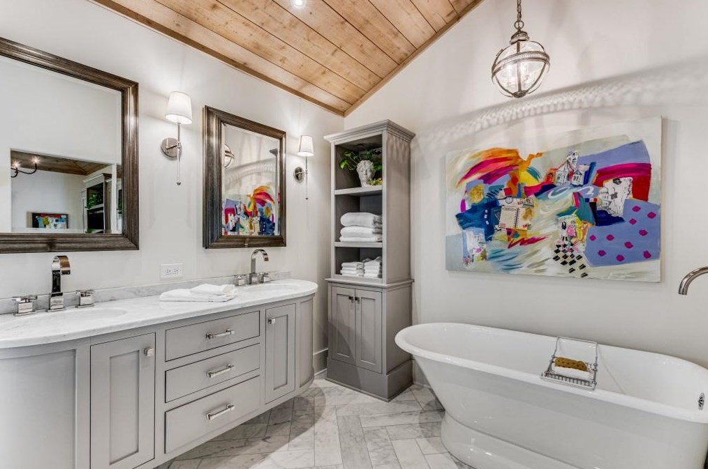 740 Weatherly Ln, Atlanta GA  exterior