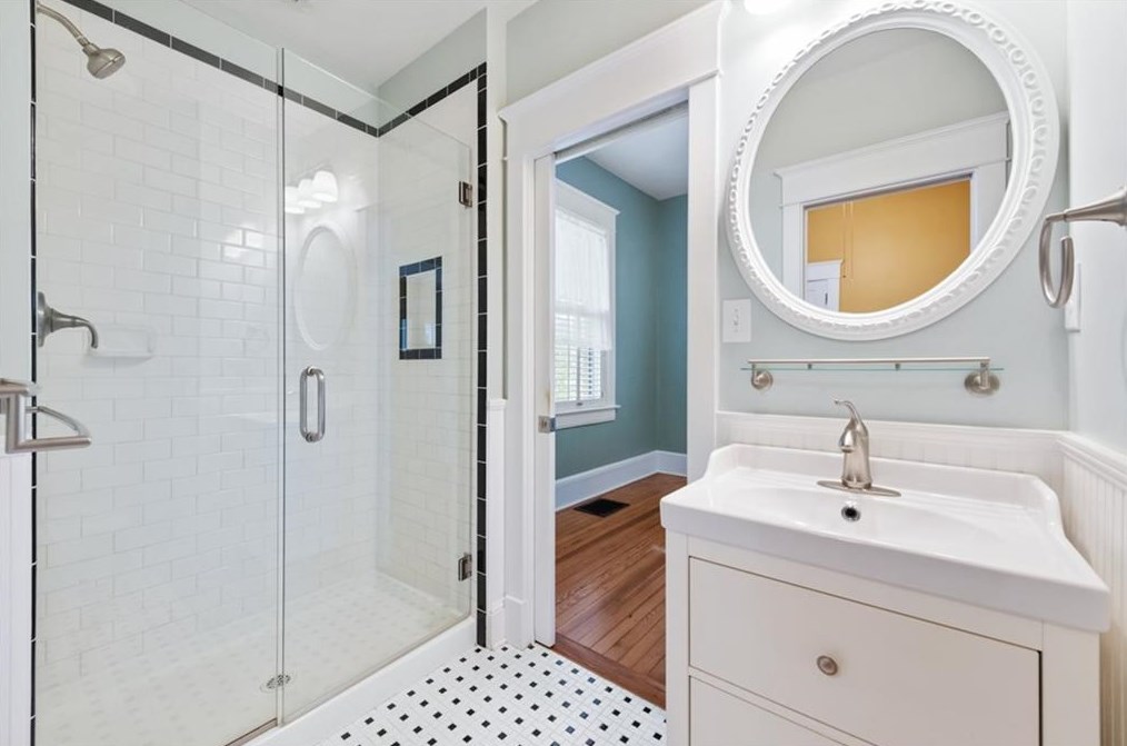 115 Feld Ave, Decatur GA  30030-3509 exterior