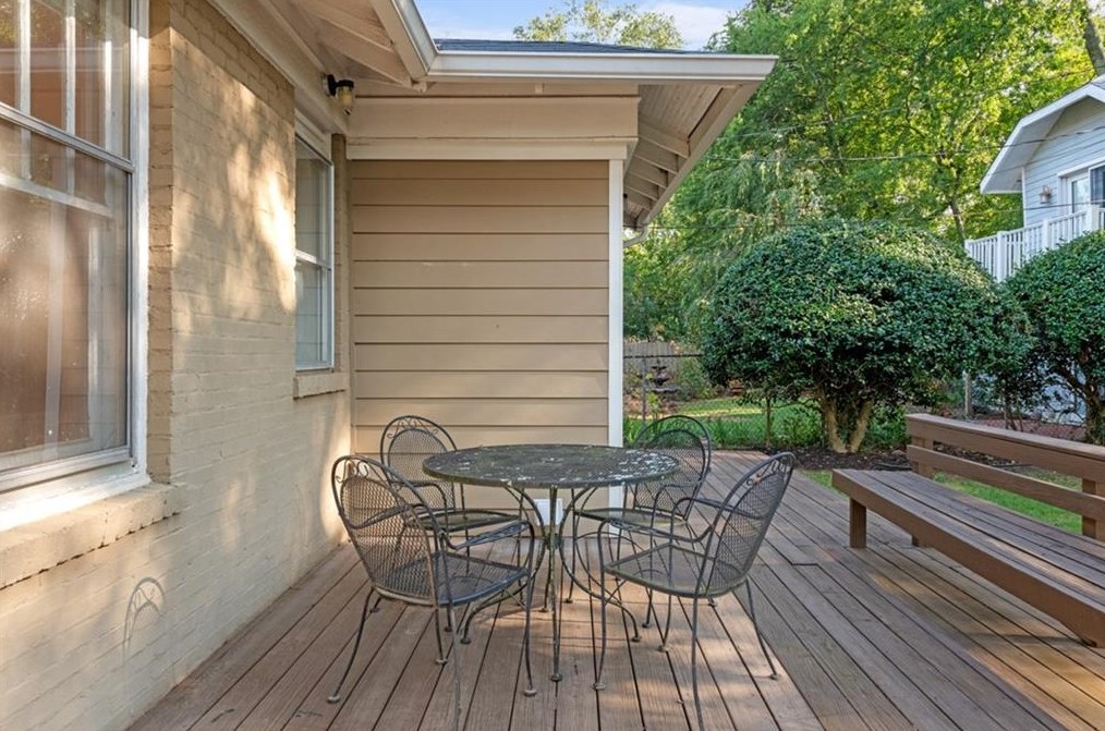 115 Feld Ave, Decatur GA  30030-3509 exterior