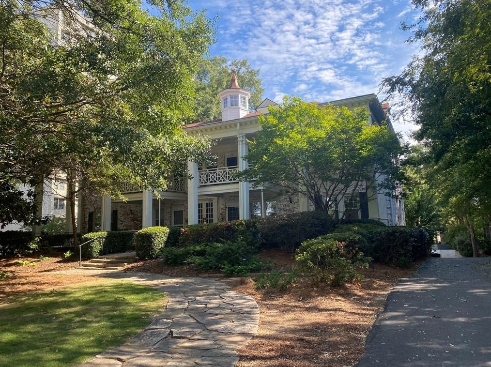 423 Clairemont Ave, Decatur, GA 30030-1820