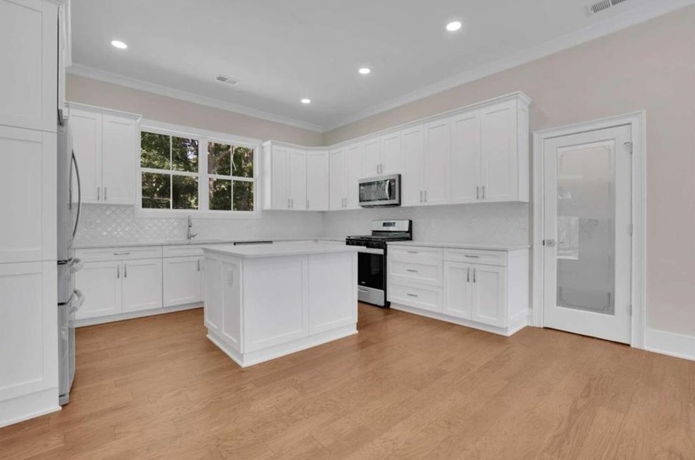 2689 Rantin Dr, Atlanta GA 30344 exterior