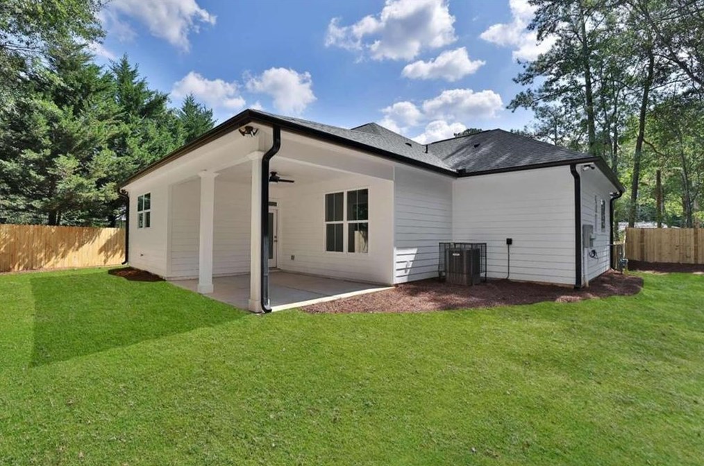 2689 Rantin Dr, Atlanta GA 30344 exterior