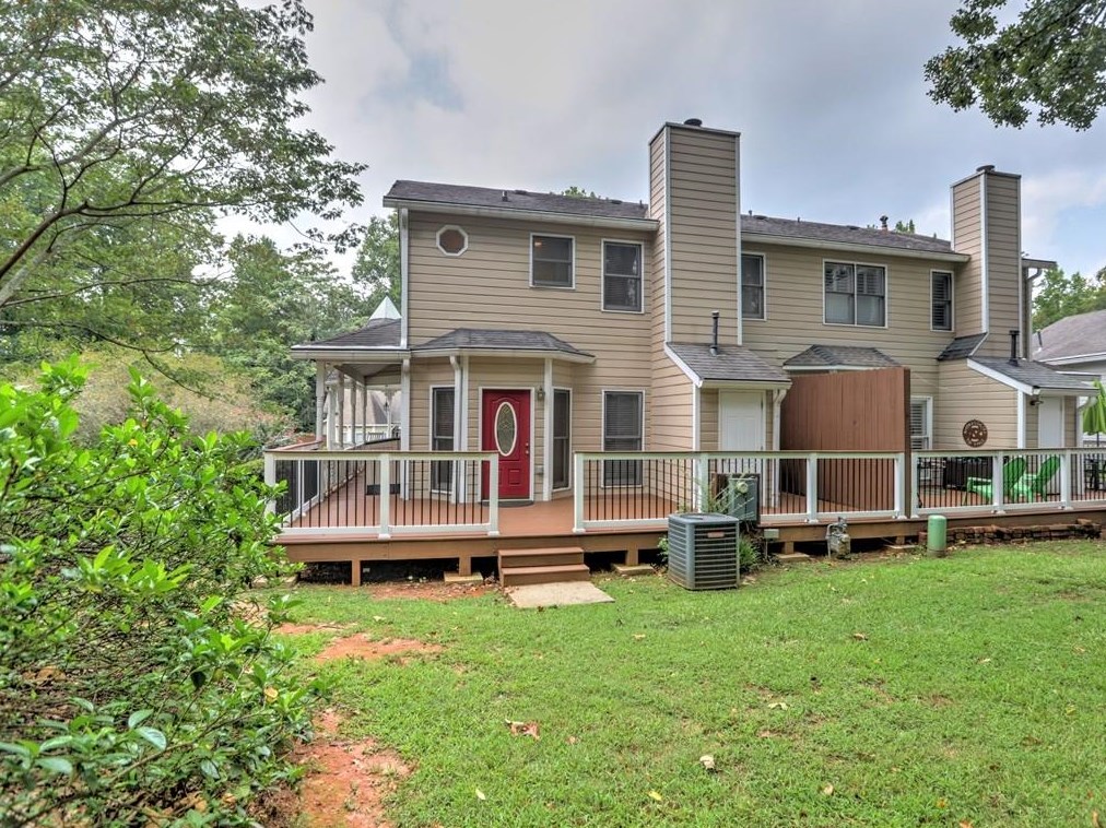 1449 Cambridge Cmn, Decatur GA  30033-2047 exterior