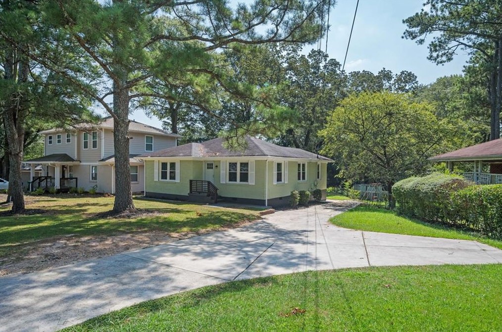 2823 Mcafee Rd, Decatur, GA 30032-4246