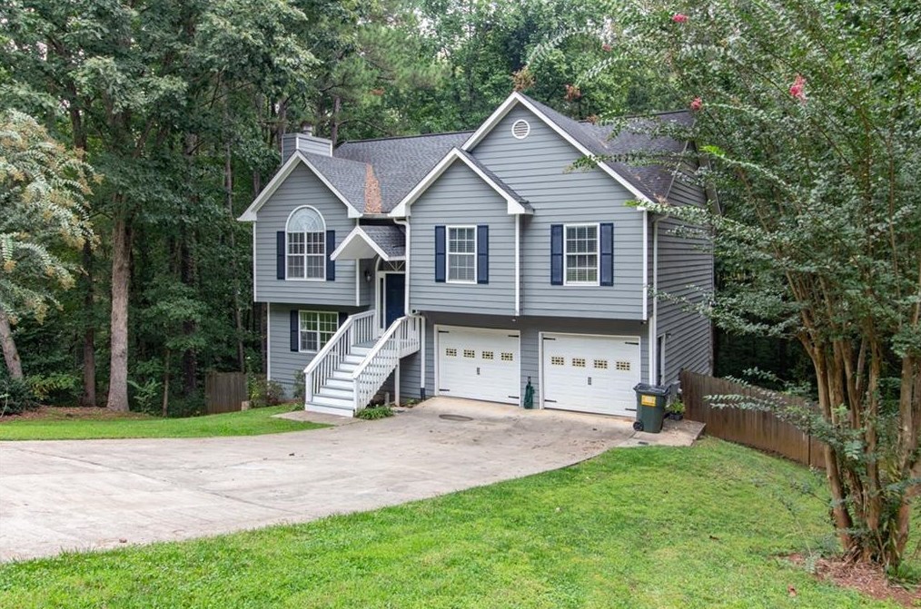 39 N Springs Ct, Acworth, GA 30101