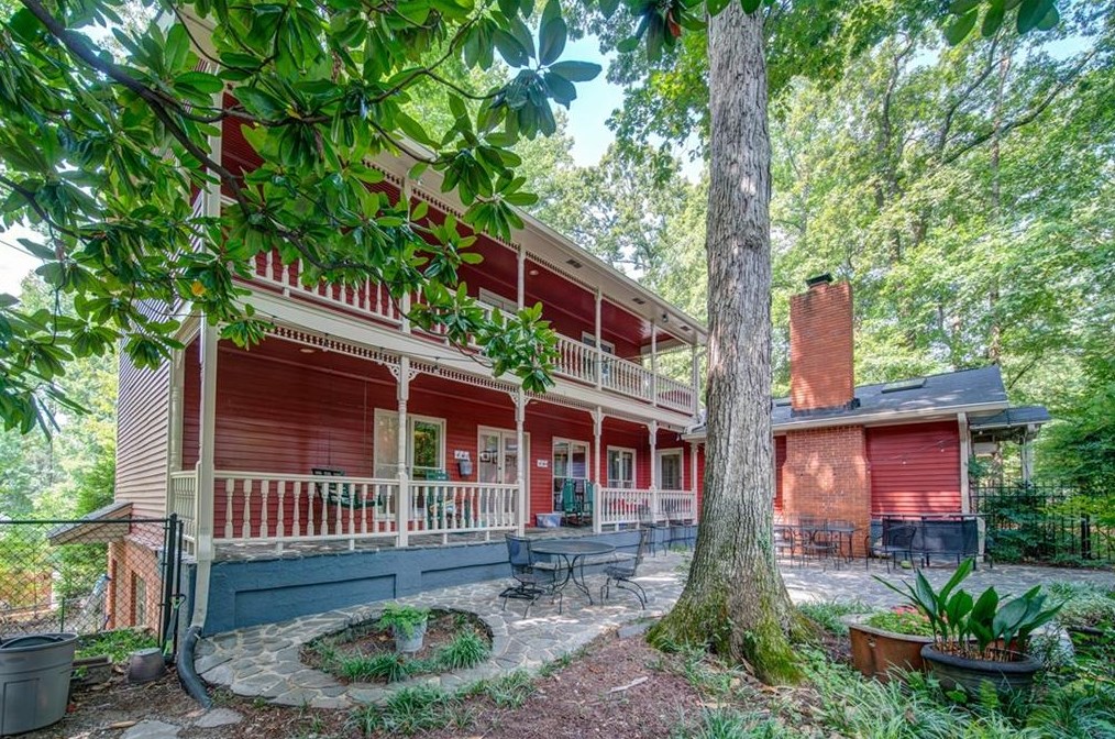 4691 Springs Ct, Atlanta, GA 30338-5637