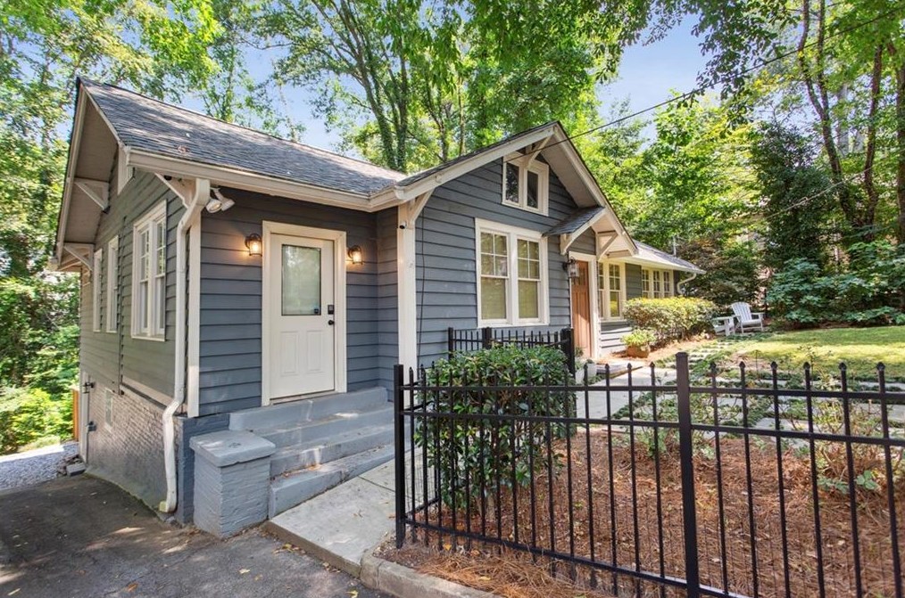 120 Terrace Dr, Atlanta, GA 30305-4352