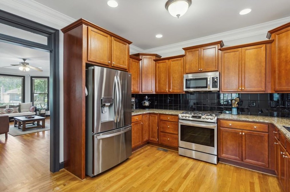 1181 Warfield St, Atlanta GA  30318-4981 exterior