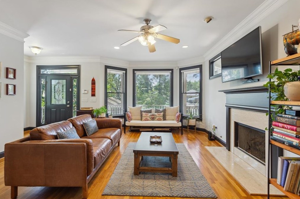 1181 Warfield St, Atlanta GA  30318-4981 exterior