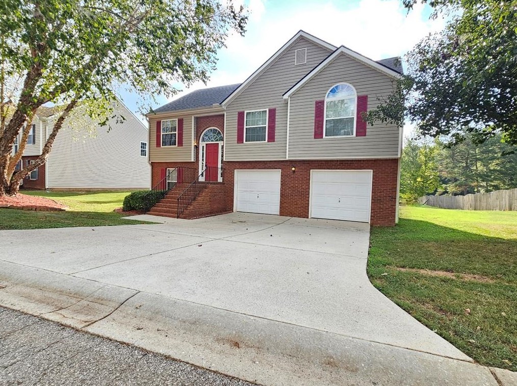 235 Vineyard Ridge Dr, Griffin, GA 30223-8818