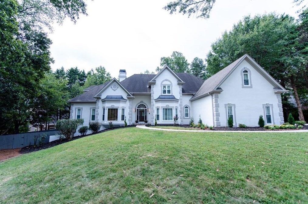 125 Meadows Ct, Alpharetta, GA 30005-4699