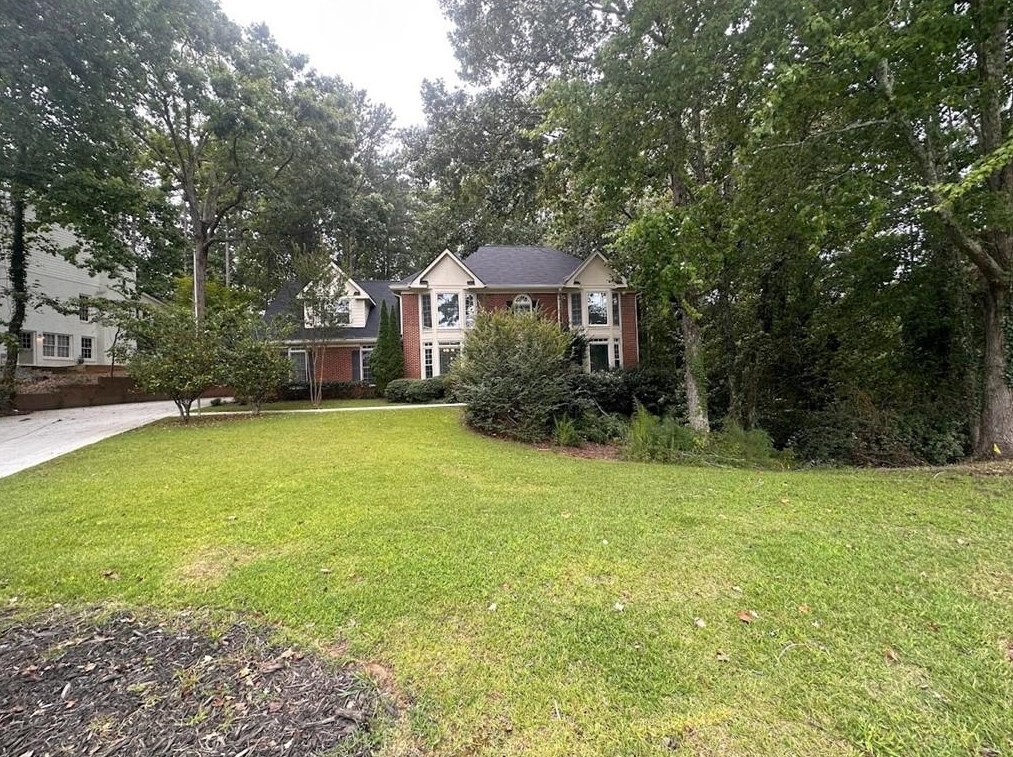 545 Wayt Rd, Roswell, GA 30076-3530