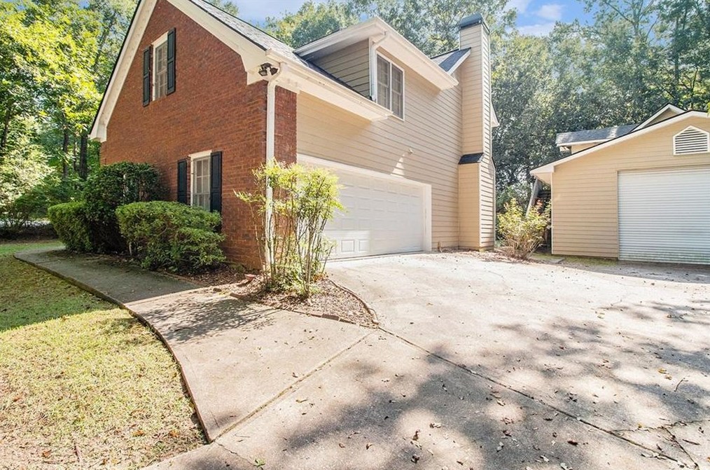 669 Cottonwood Corner, Conyers, GA 30094