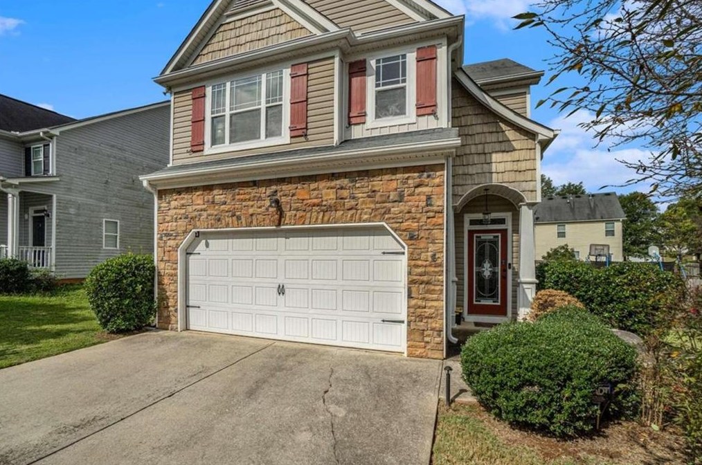 8139 Brookbend Dr, Douglasville, GA 30134-7055
