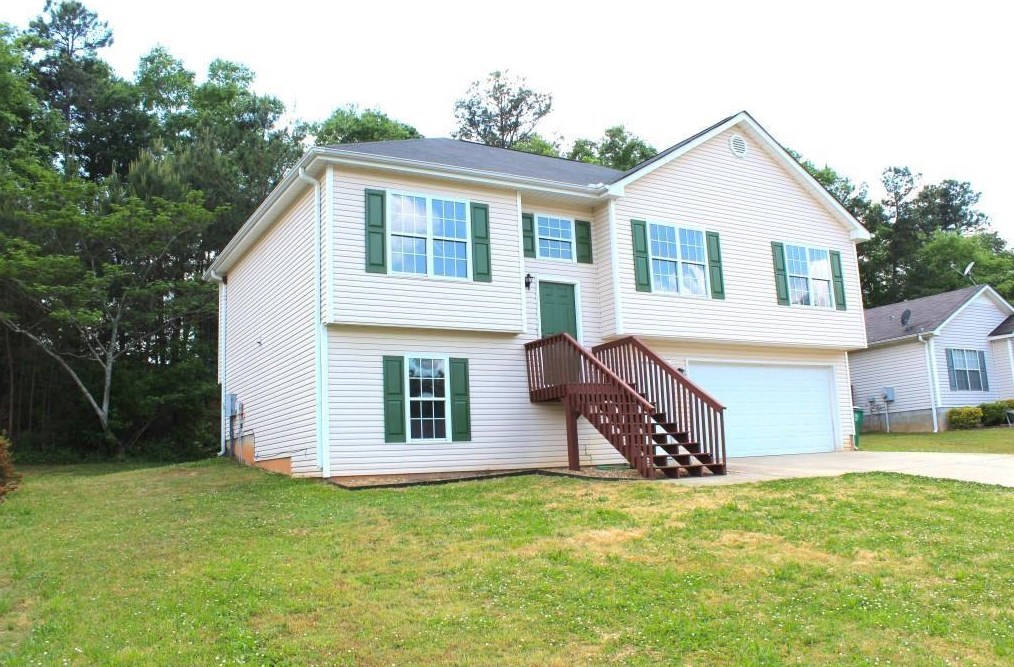 337 Mary Alice Dr, Winder, GA 30680