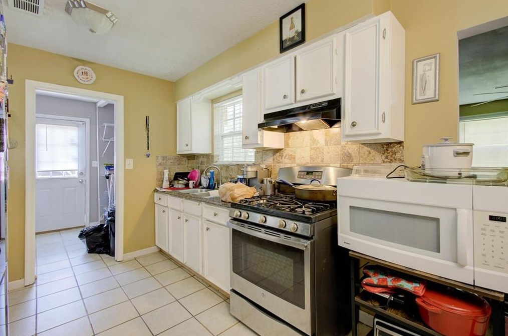 162 Sedgefield Dr, Jonesboro, GA 30236-2074