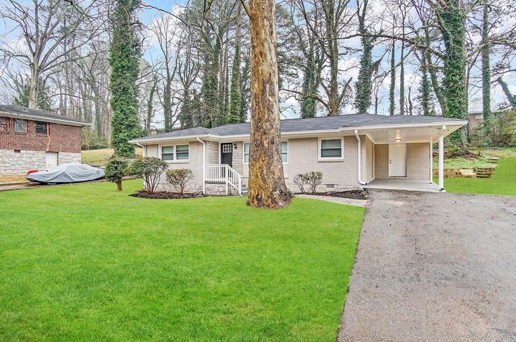 3475 Glensford Dr, Decatur GA  30032-4750 exterior