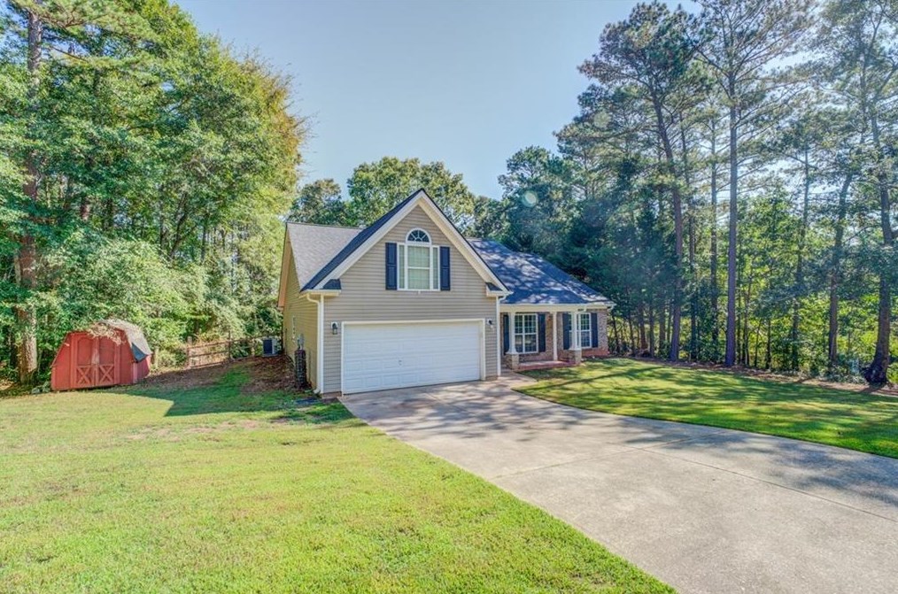 80 Pine Cove Ct, Hoschton, GA 30548-2742
