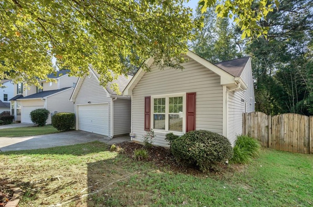 2156 Serenity Dr, Acworth, GA 30101-6216