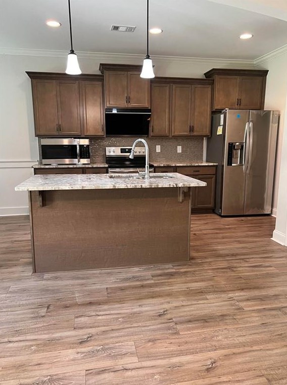134 Arbor Crk, Warner Robins GA  31093-8958 exterior