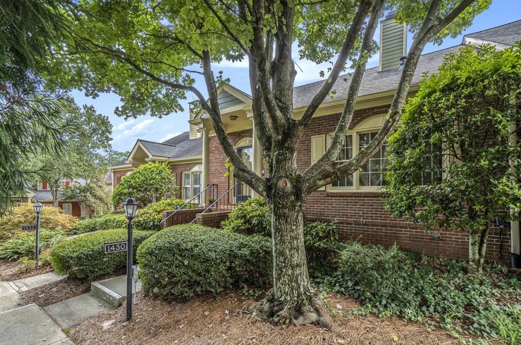 1430 Winston Pl, Decatur GA  30033-1951 exterior