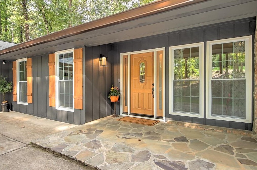 4643 Windsor Dr, Smyrna, GA 30082-4462
