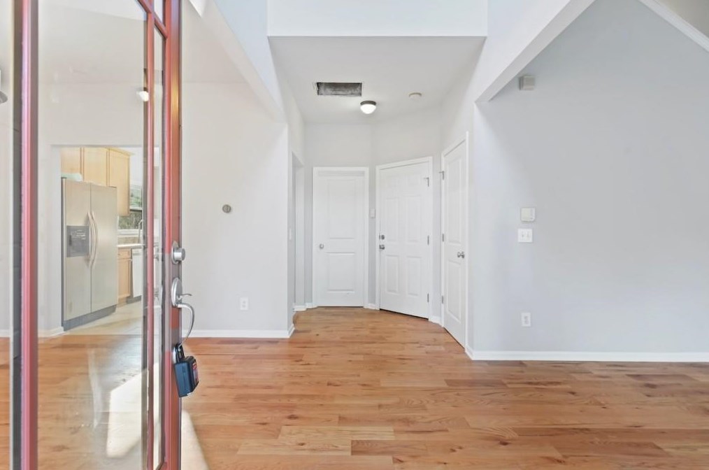 973 Odessa Dr Nw, Atlanta, GA 30318