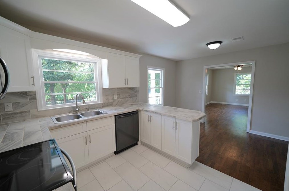 335 Flora Ave, Rome GA  30161-6925 exterior