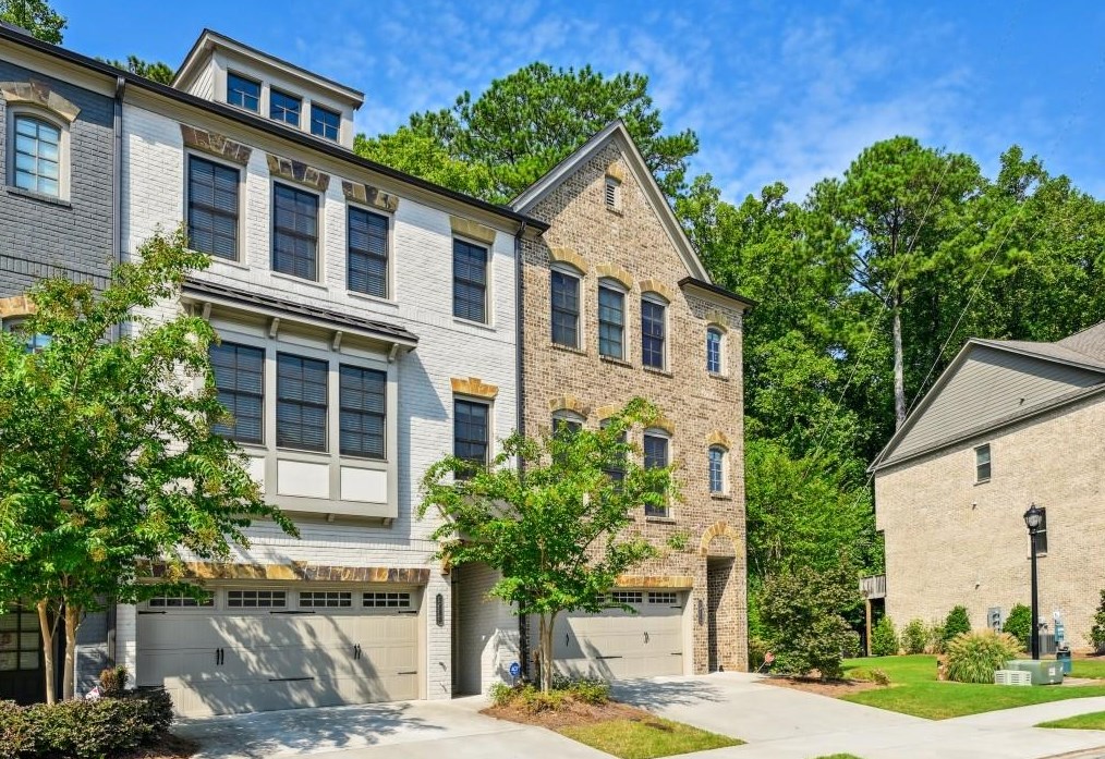 2480 Skyland Dr, Atlanta, GA 30319-3759