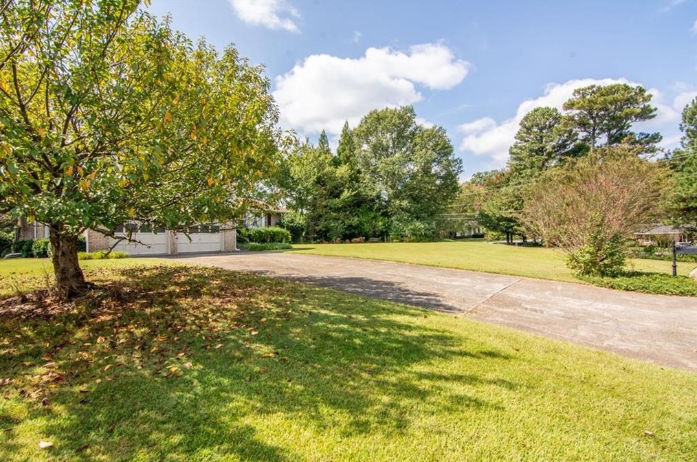 2519 Windwood Ct, Atlanta, GA 30360-1443