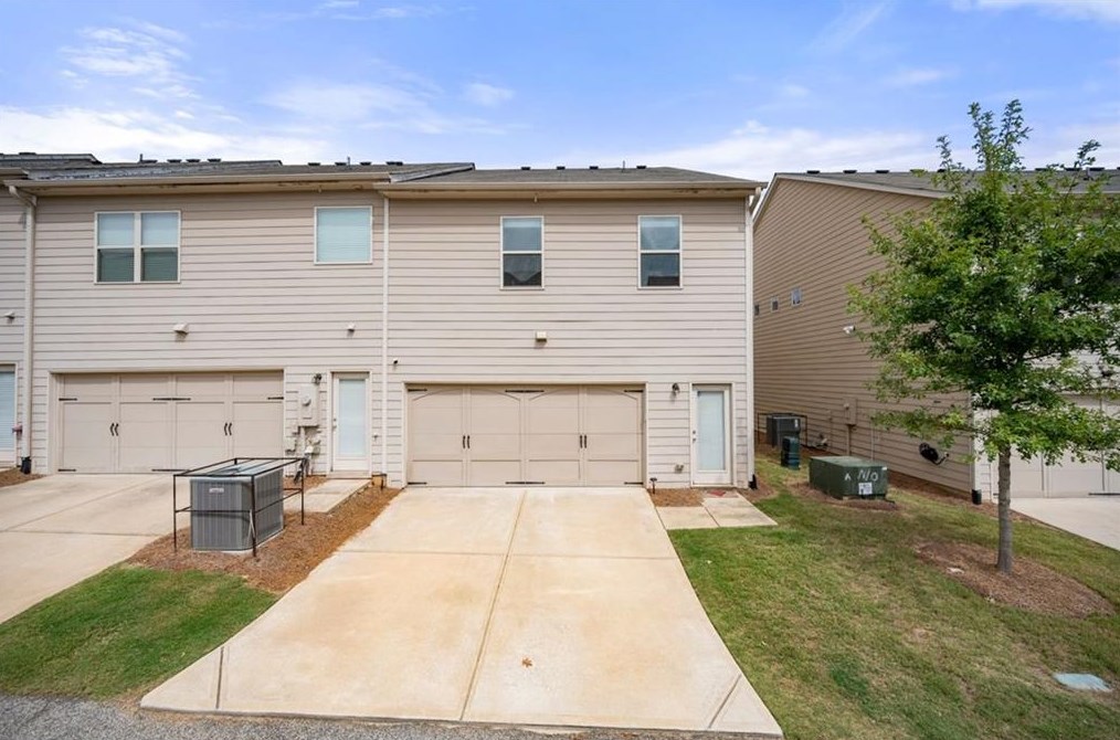 7788 Rutgers Cir, Fairburn GA  30213 exterior