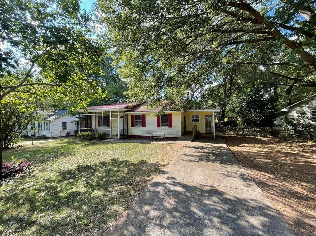 127 Cecelia Cir, Jonesboro, GA 30236-2420