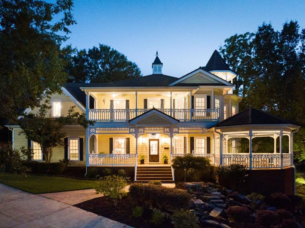 451 Woodward Ave, Atlanta GA  30312-2236 exterior