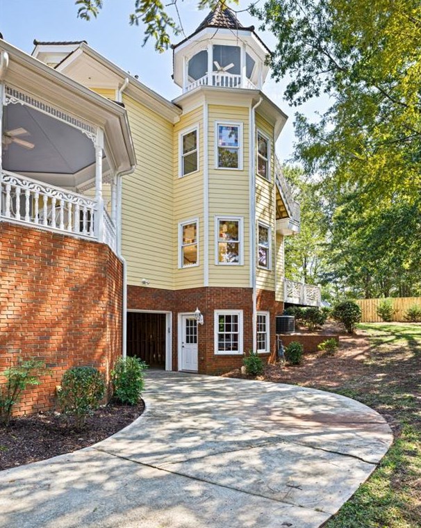 451 Woodward Ave, Atlanta GA  30312-2236 exterior
