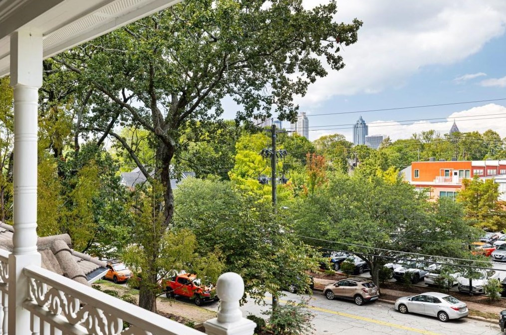 451 Woodward Ave, Atlanta GA  30312-2236 exterior